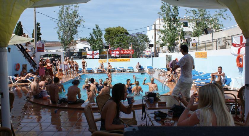Hotel Teix Torrenova Luaran gambar