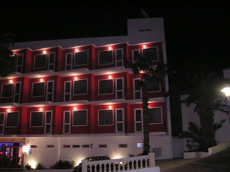 Hotel Teix Torrenova Luaran gambar